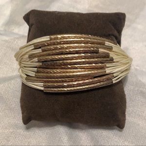 NWOT Gold and Cream String Plate Bracelet